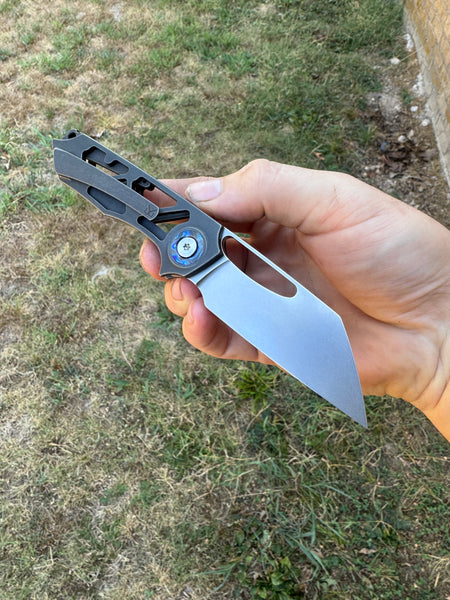 FCFS inset lock Mini Neutralizer