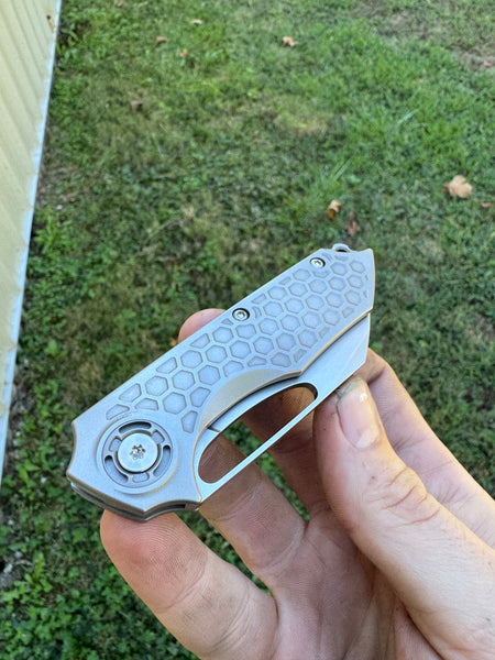 FCFS inset lock Mini Neutralizer